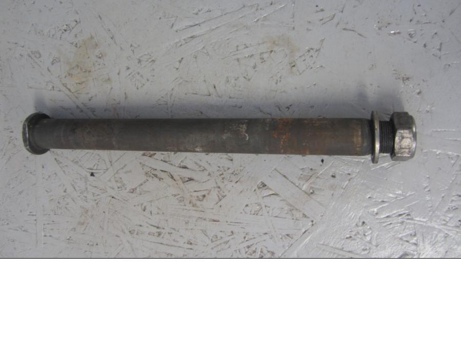 Baksidan på Axel från en Yamaha YZF R6 -2006 motorcykel.