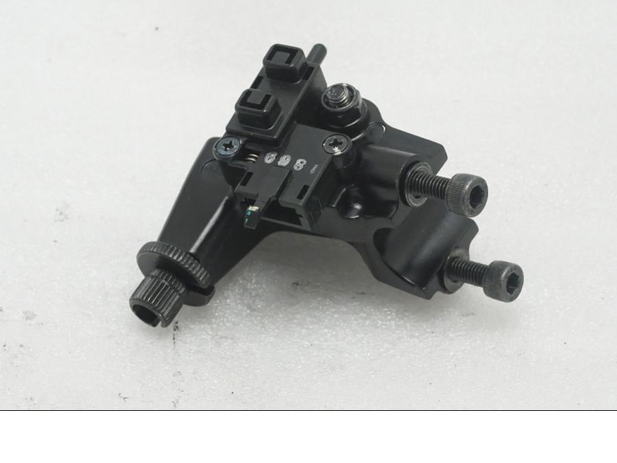 Baksidan på Kopplingsklo från en Kawasaki Z 400 -2020 motorcykel.