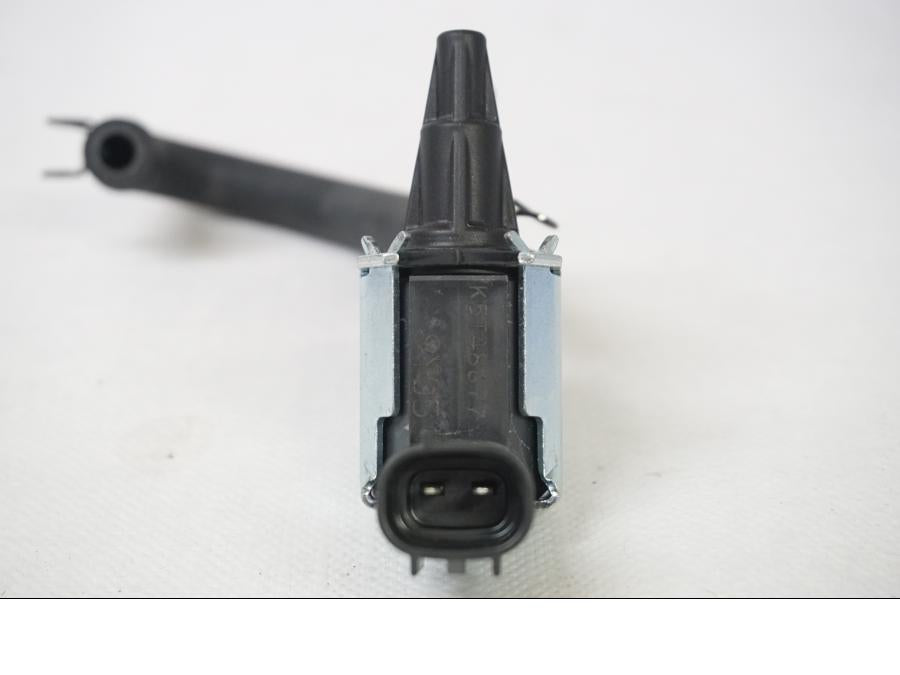 Baksidan på Luftventil från en Kawasaki Z 900 -2020 motorcykel.