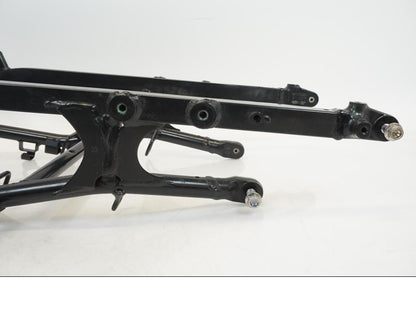 Snett uppifrån på Bakram från en Suzuki GSX 1300 R -2017 motorcykel.