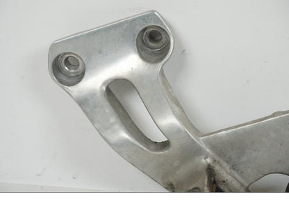 Baksidan på Fotpinne från en Yamaha XJ 900 S -1997 motorcykel.