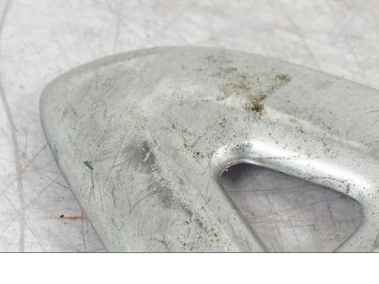 Extrabild1 på Fotpinnefäste från en Suzuki GSX 1300 RX -1999 motorcykel.