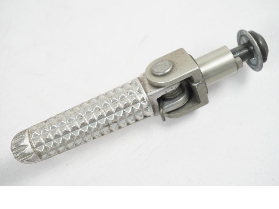 Framsidan på Fotpinne från en Yamaha YZF 1000 R1 -2007 motorcykel.