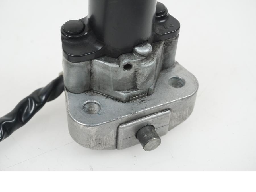 Extrabild3 på Låssats från en Yamaha XJ 900 -1997 motorcykel.