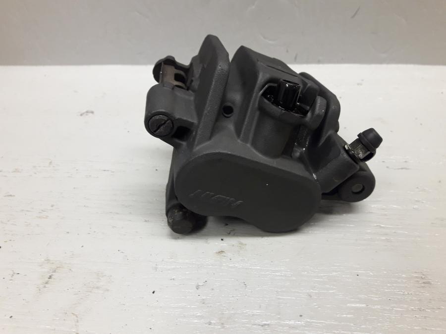 Framsidan på Bromsok från en Honda CB 600 Hornet -2001 motorcykel.