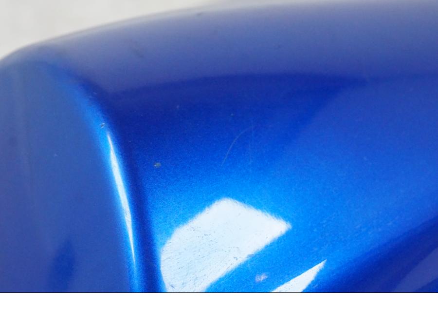 Vänster sida på Kuts från en Suzuki GSX-R 750 -2006 motorcykel.