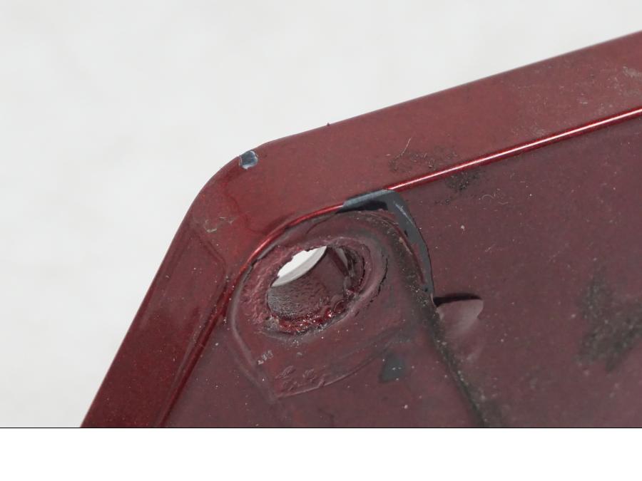 Extrabild3 på Fotpinnefäste inre från en H-D Softail FXCW Rocker -2008 motorcykel.