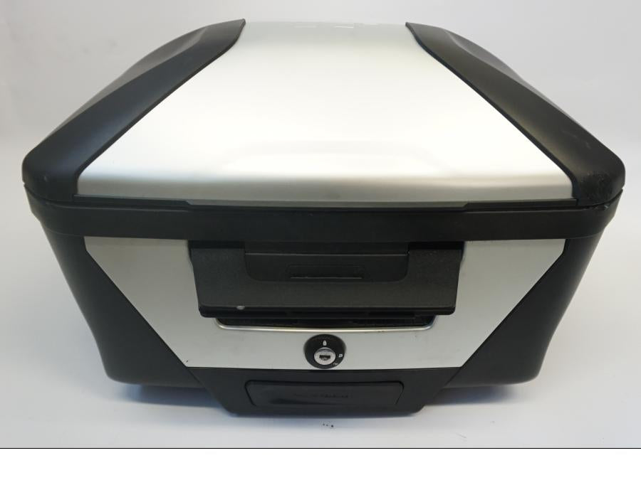 Baksidan på Topbox från en KTM 790 Adventure -2020 motorcykel.