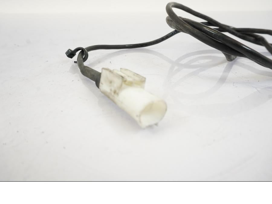 Baksidan på ABS givare från en BMW R 1150 RS -2003 motorcykel.