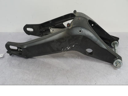 Framsidan på Sving från en Yamaha MT-09 SP -2018 motorcykel.