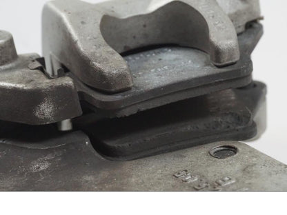 Snett nerifrån på Bromsok från en Husqvarna 701 SUPERMOTO ABS -2016 motorcykel.