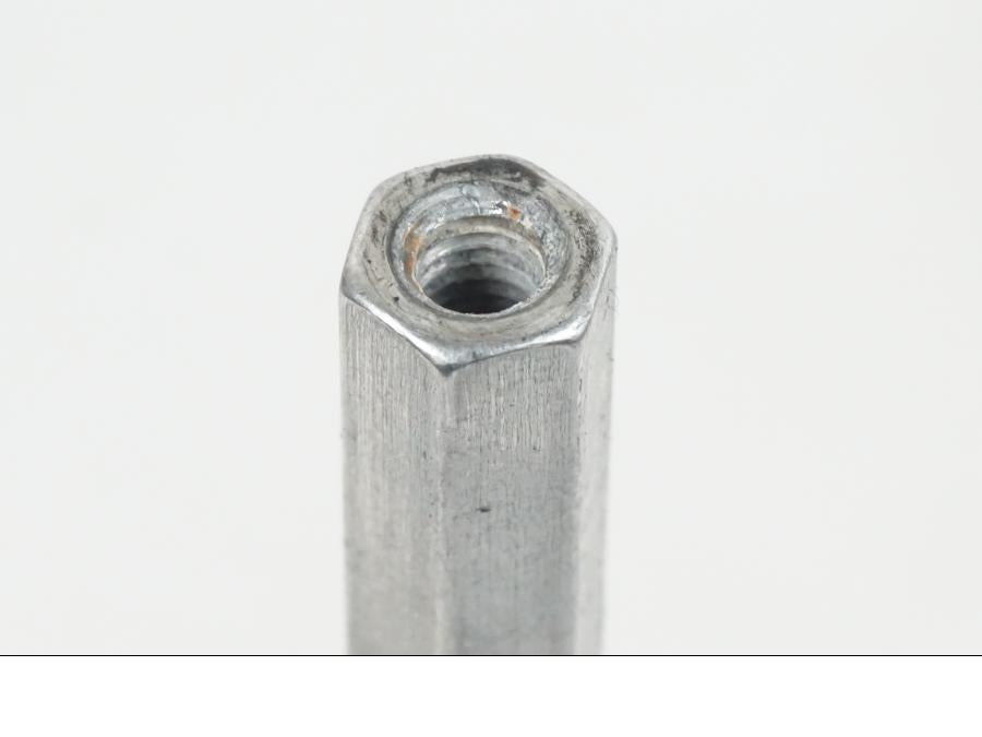 Baksidan på Växelled från en Suzuki GSX-R 750 -2009 motorcykel.