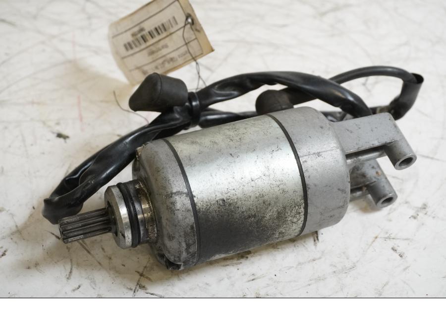 Framsidan på Startmotor från en Yamaha FZ-6 -2007 motorcykel.