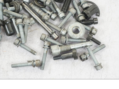 Höger sida på Skruv / Mutter etc från en BMW R 1200 GS -2017 motorcykel.