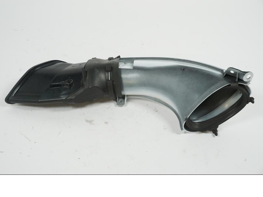 Snett uppifrån på Luftintag från en Yamaha YZF 1000 R1 -2007 motorcykel.