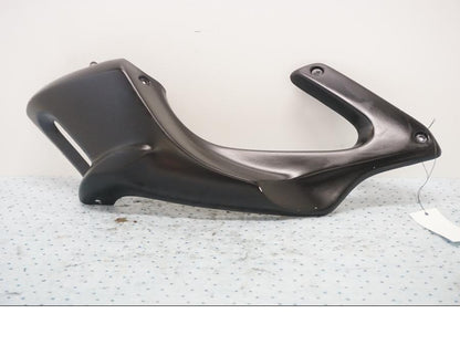 Framsidan på Sidkåpa från en BMW F 650 ST -1999 motorcykel.