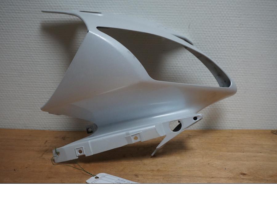 Framsidan på Toppkåpa från en Yamaha YZF R6 -2006 motorcykel.