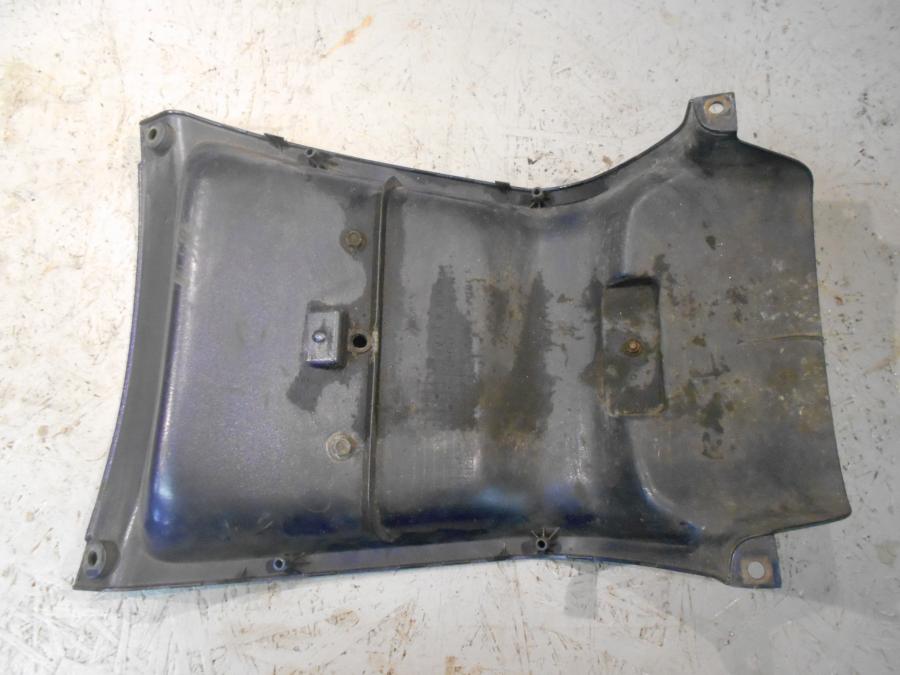 Höger sida på Bakskärm från en Honda GL 1800 -2001 motorcykel.