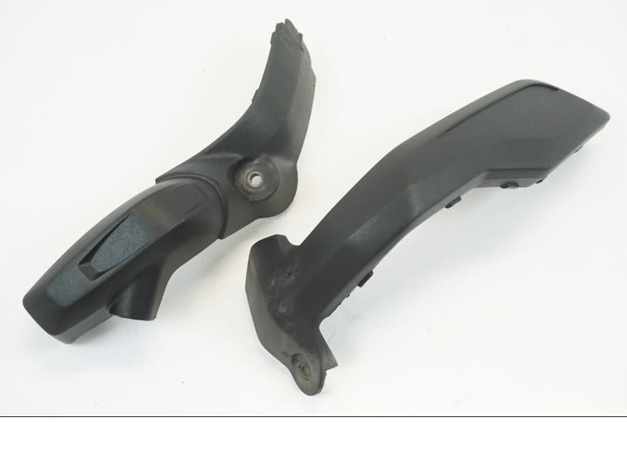 Framsidan på Motorkåpa från en BMW R 1200 GS -2018 motorcykel.