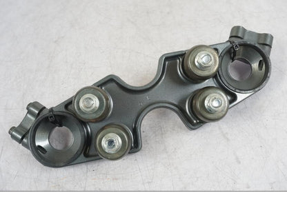 Extrabild2 på Styrfäste från en Suzuki GSX 1300 RX -1999 motorcykel.