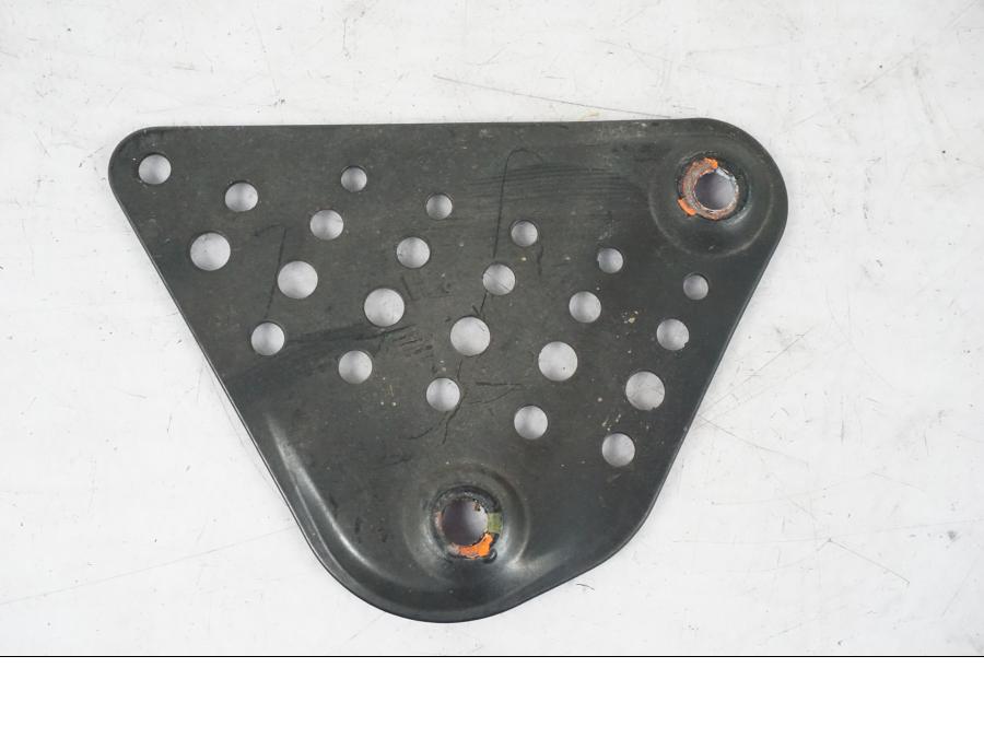 Baksidan på Värmeskydd från en KTM 390 Duke -2018 motorcykel.