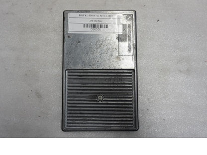 Baksidan på ZFE styrbox från en BMW K 1300 R -2011 motorcykel.