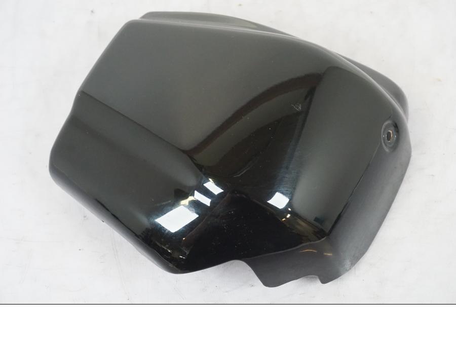 Framsidan på Sidopanel från en Yamaha XVS 1100 -2004 motorcykel.