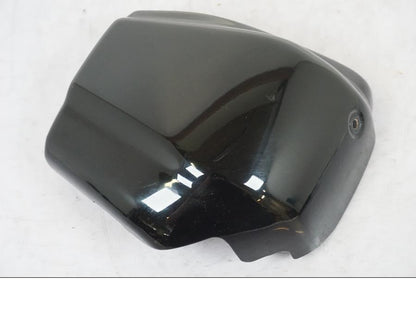 Framsidan på Sidopanel från en Yamaha XVS 1100 -2004 motorcykel.