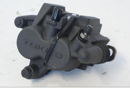 Höger sida på Bromsok från en Kawasaki ER-6N -2012 motorcykel.