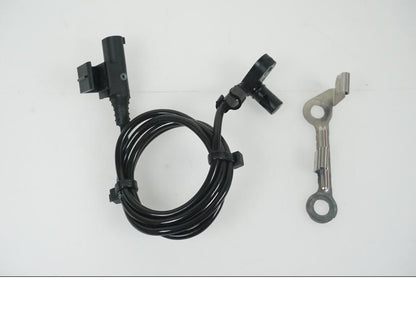 Framsidan på ABS givare från en BMW R 1250 GS -2023 motorcykel.