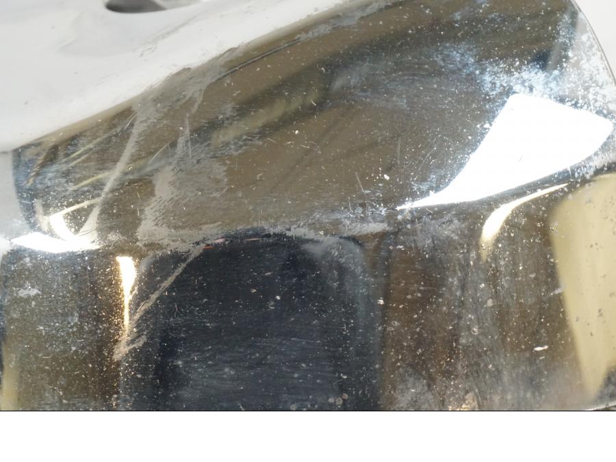 Vänster sida på Magkåpa från en Suzuki VZR 1800 -2009 motorcykel.