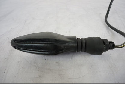 Höger sida på Blinkers LED från en KTM 125 Duke -2017 motorcykel.