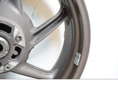 Vänster sida på Fälg från en Cagiva Raptor 1000 -2002 motorcykel.