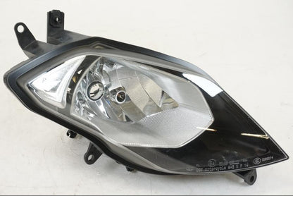 Baksidan på Strålkastare från en BMW S 1000 XR -2014 motorcykel.