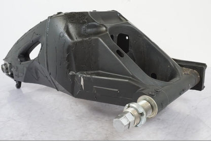 Snett nerifrån på Sving från en Suzuki GSX-R 750 -2007 motorcykel.