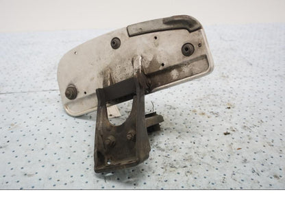 Baksidan på Fotplatta från en Yamaha XV 1600 -1999 motorcykel.