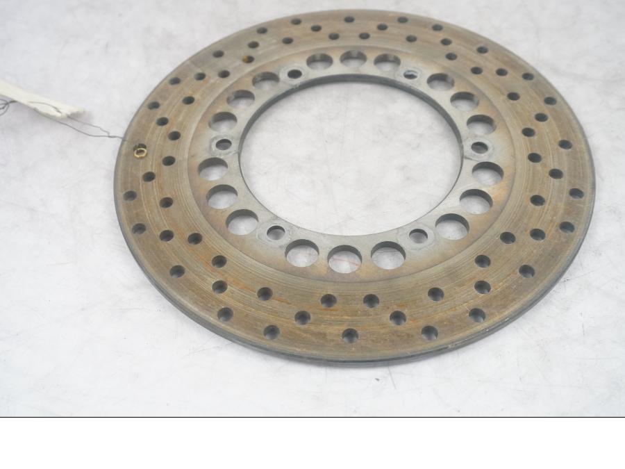 Höger sida på Bromsskiva från en Yamaha YZF 1000 R1 -2001 motorcykel.