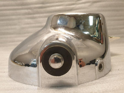 Vänster sida på Strålkastarhus från en Kawasaki VN 750 -1993 motorcykel.