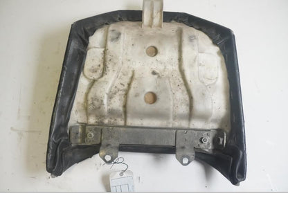 Snett uppifrån på Sadel från en Suzuki GSX-R 750 -1985 motorcykel.