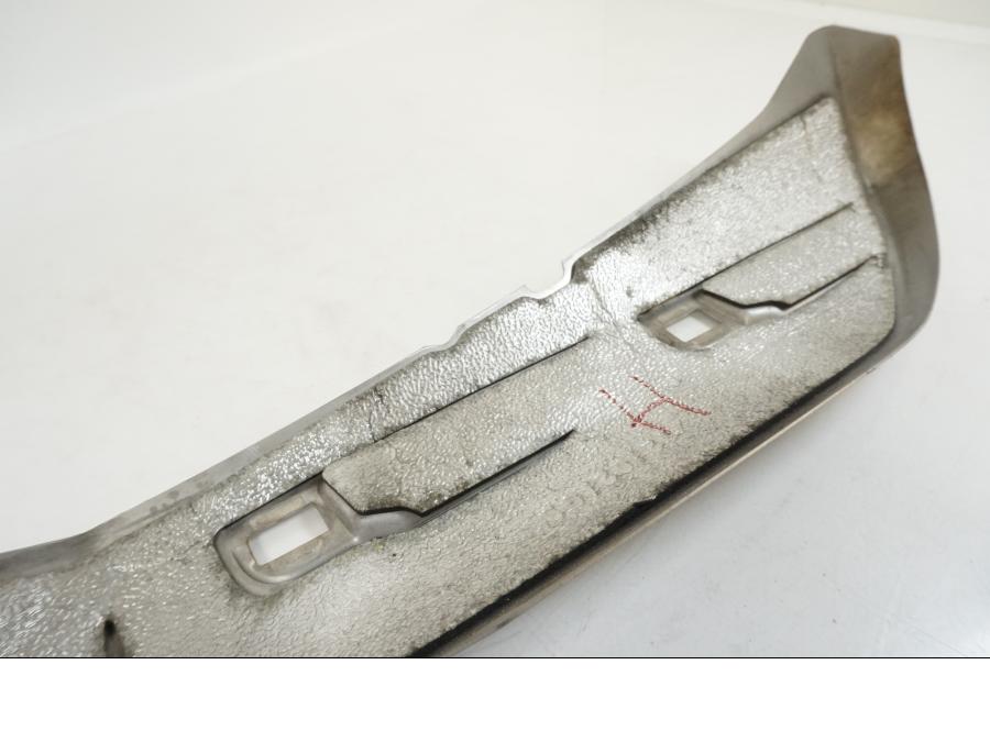 Extrabild2 på Ljuddämpardekor från en KTM 990 SM -2009 motorcykel.