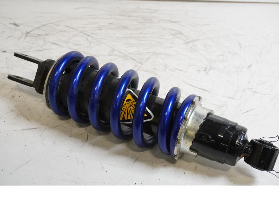 Framsidan på Stötdämpare från en Yamaha MT-07 -2014 motorcykel.