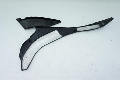 Baksidan på Sidopanel från en Kawasaki ZX-6R -2007 motorcykel.