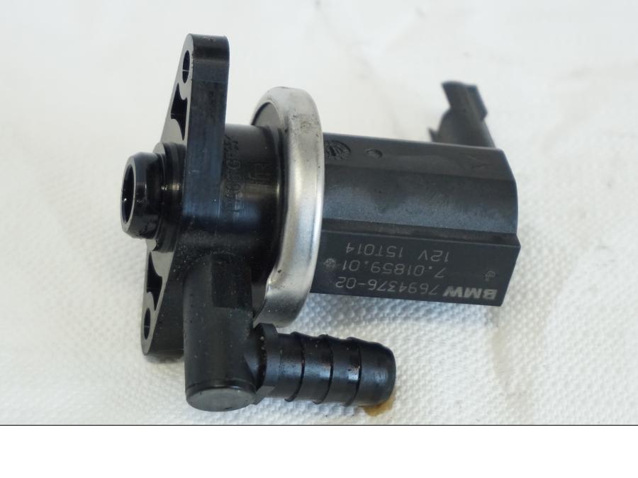 Framsidan på Luftburksventil från en BMW K 1600 -2015 motorcykel.