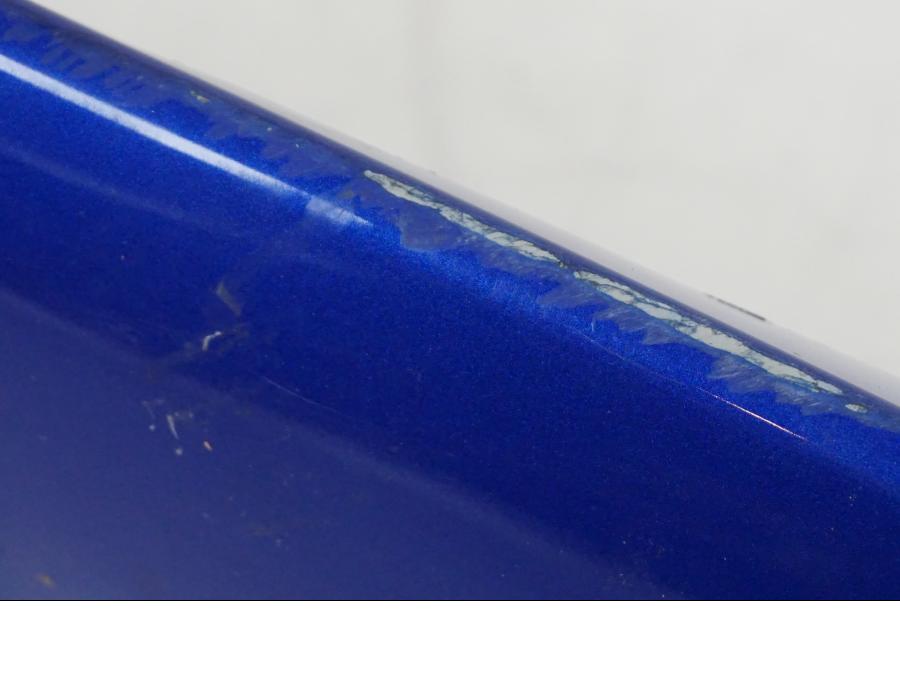 Vänster sida på Sidkåpa från en Yamaha YZF 1000 R1 -2007 motorcykel.