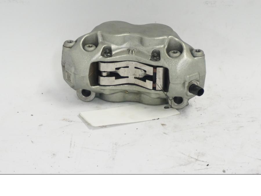 Snett uppifrån på Bromsok från en KTM 790 Duke -2018 motorcykel.