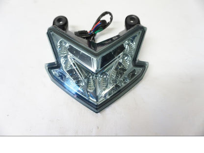 Framsidan på Baklampa från en Kawasaki Z 800 -2013 motorcykel.