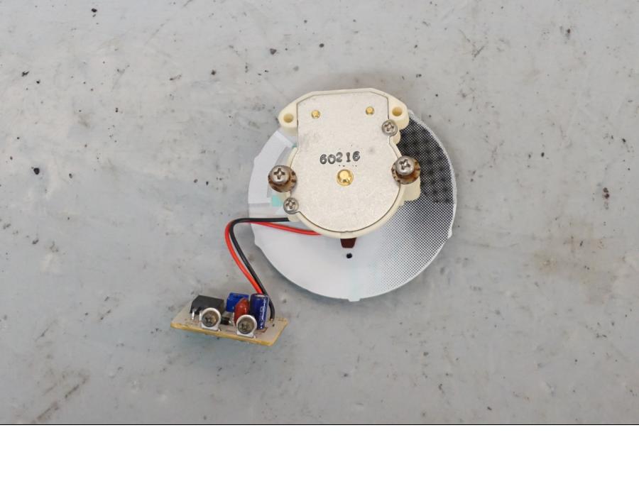 Baksidan på Varvräknare från en Honda CBR 900 RR -1996 motorcykel.