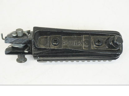 Höger sida på Fotpinne från en Yamaha XV 1700 -2004 motorcykel.