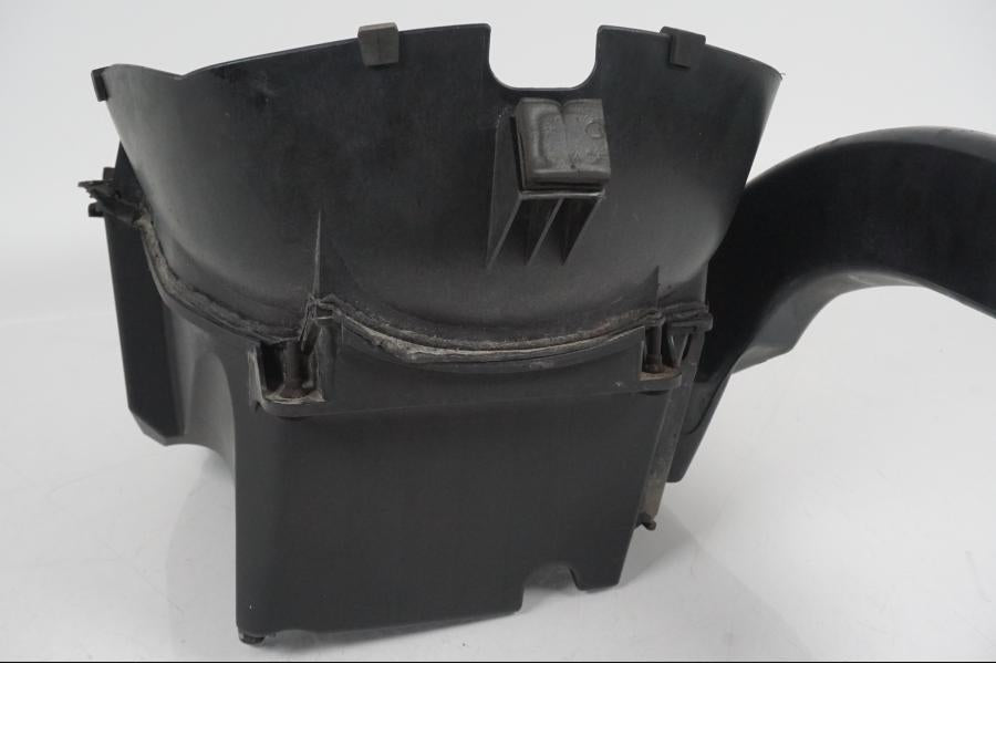 Extrabild2 på Luftburk från en BMW F 650 CS -2002 motorcykel.