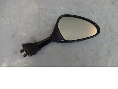 Framsidan på Backspegel från en Honda VTR 1000 F -1997 motorcykel.